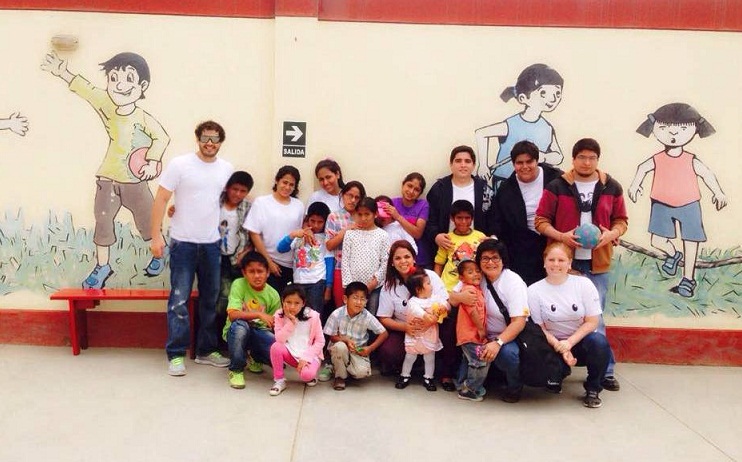 Jóvenes universitarios impulsan desarrollo de albergues en Trujillo