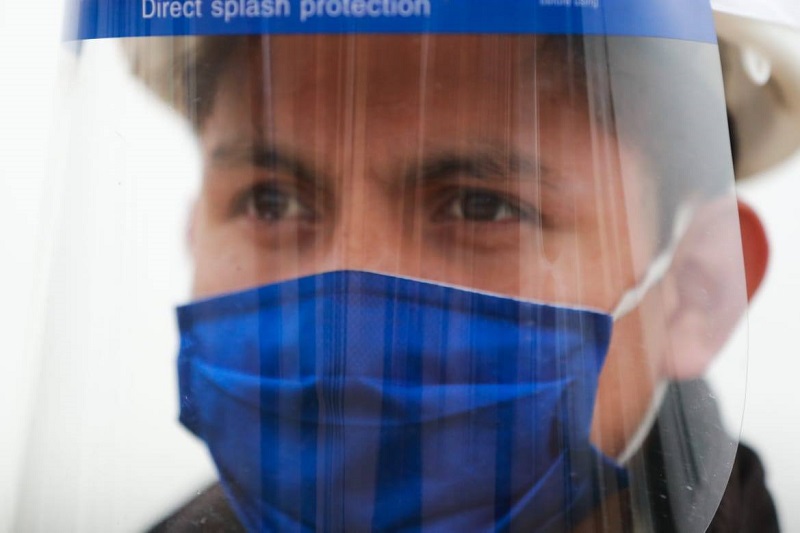  “Uso de protectores faciales está en marcha blanca, luego será obligatorio”
