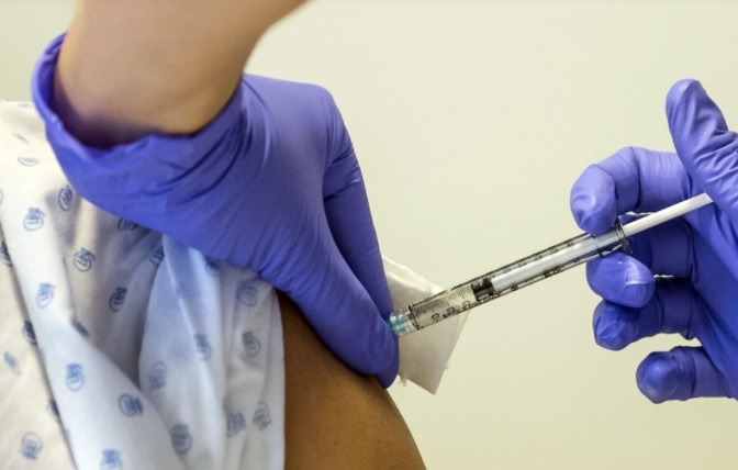 Pfizer amplía vigencia de vacunas contra el covid-19 indicadas en niños de 5 años a más   