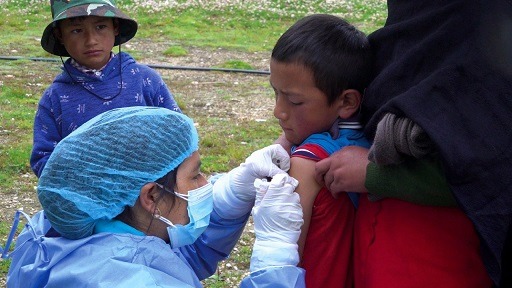 Huamachuco: minera apoya en campaña de vacunación contra el covid-19 para niños de zonas rurales