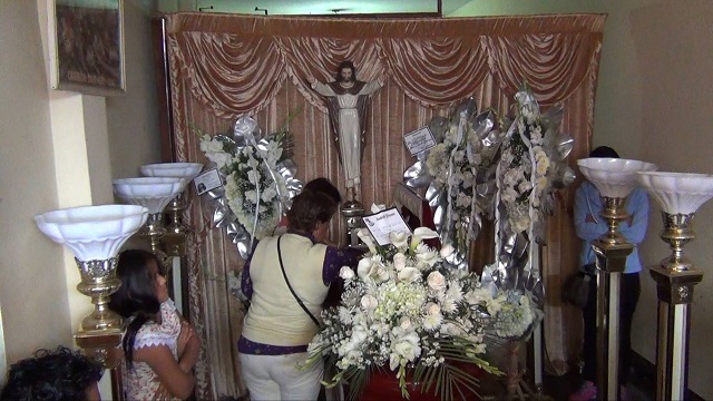 Restos de cantantes que fallecieron con Kike Paz son velado en Chimbote