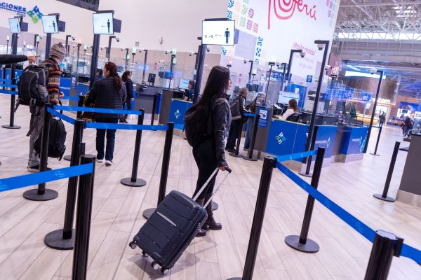 Recomendaciones de ingreso y salida del país para peruanos con múltiples nacionalidades