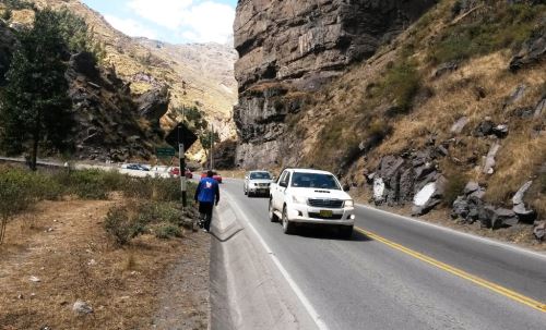 Recuperan 3231 kilómetros de vías nacionales dañadas por Niño costero 