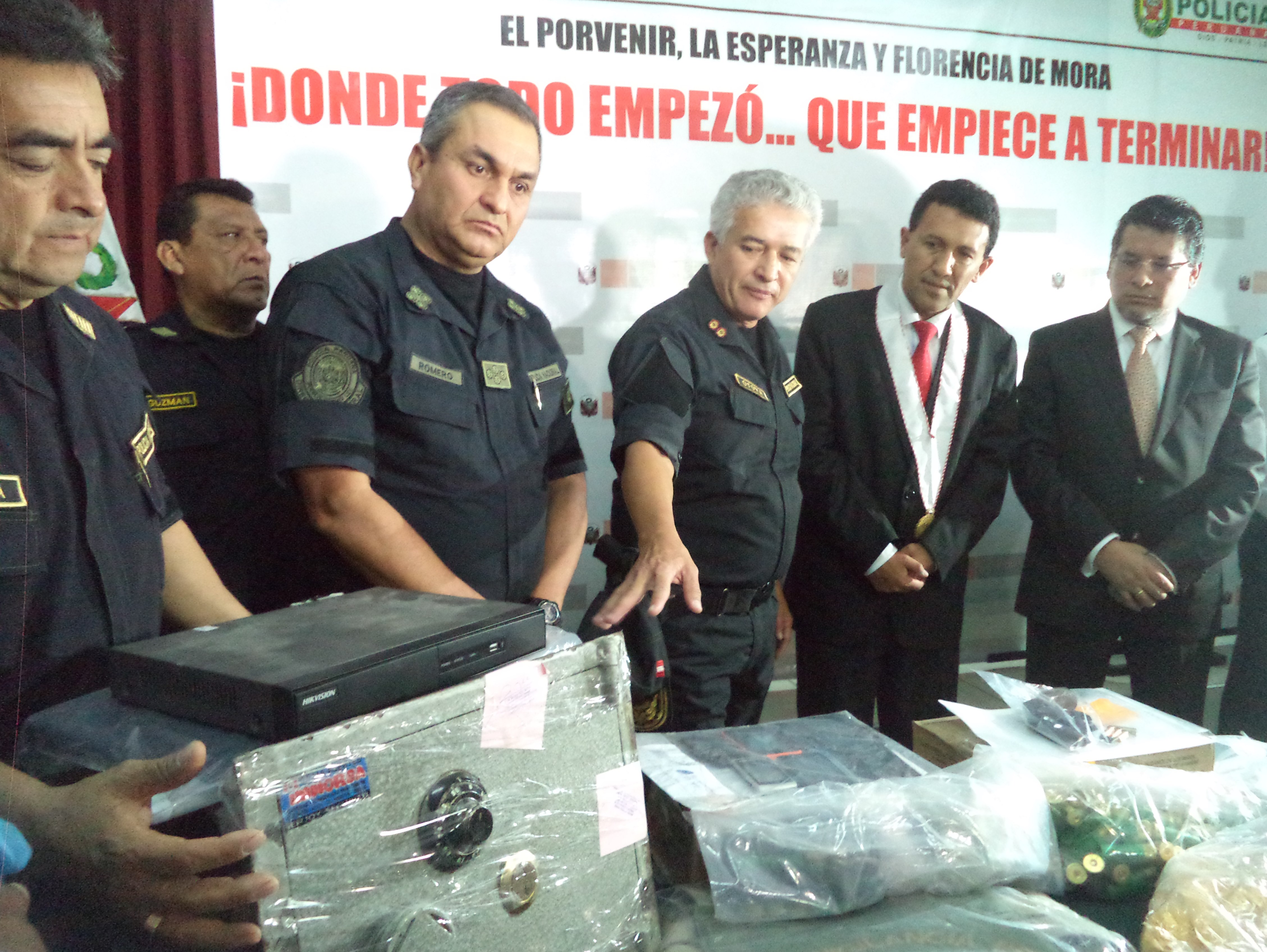 Trujillo: Vicente Romero promete mano firme contra corrupción en la policía