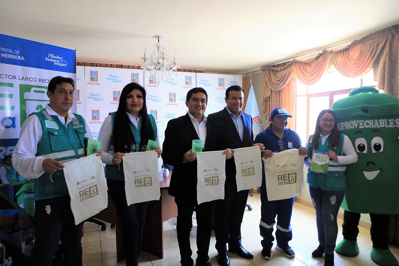 Vecinos y comerciantes se suman al programa “Víctor Larco Recicla”