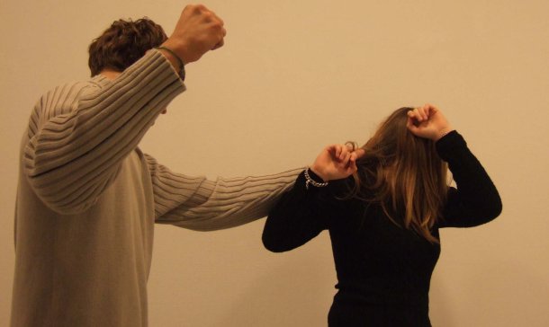 Habrá sanción y resocialización para agresores de las mujeres