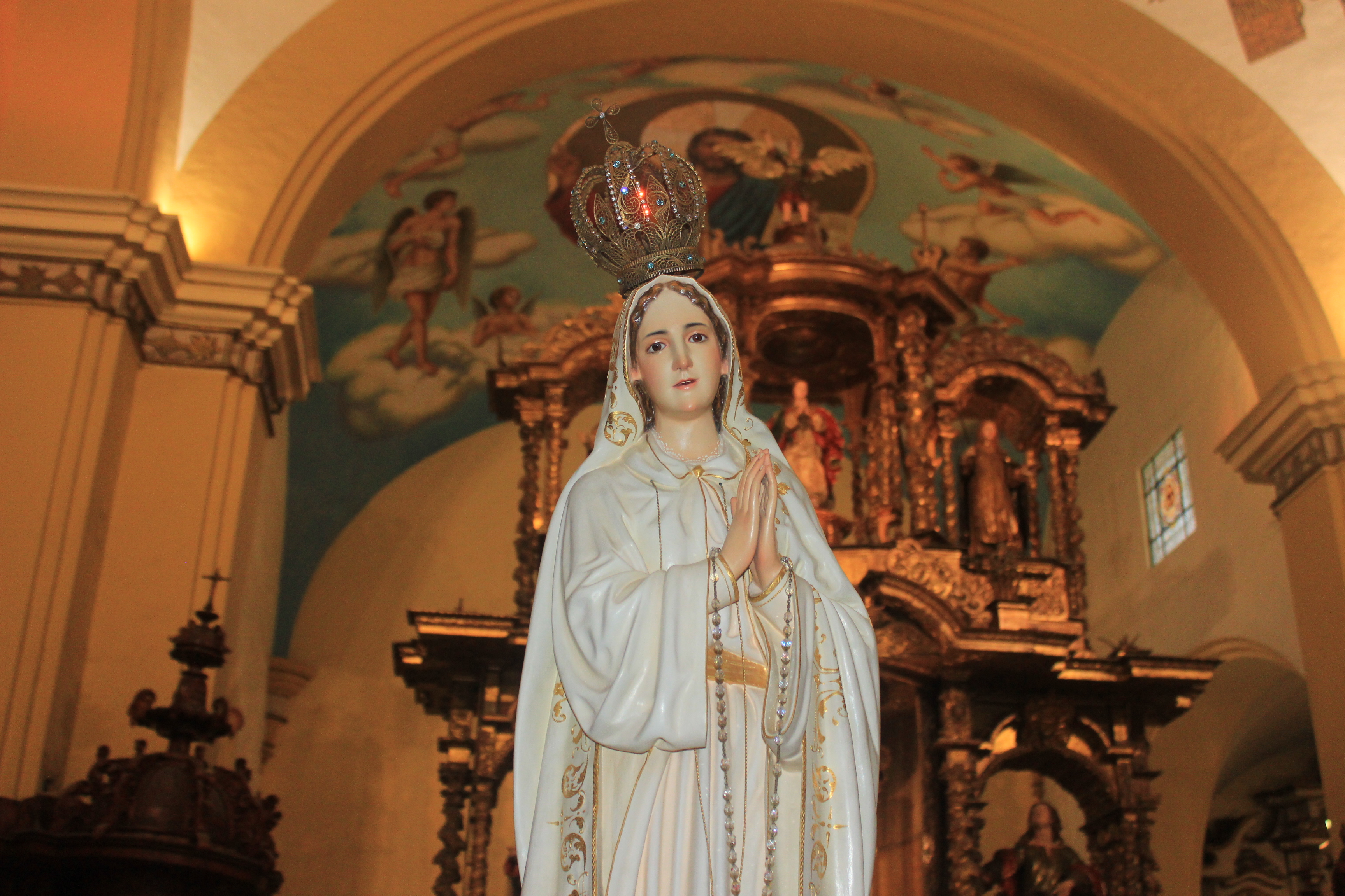 Trujillo: con procesión y rosario iluminado se recordará a la Virgen de Fátima