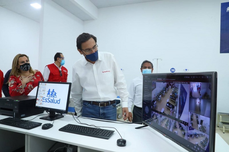 La Libertad: Vizcarra inspecciona la Villa de EsSalud en Virú 