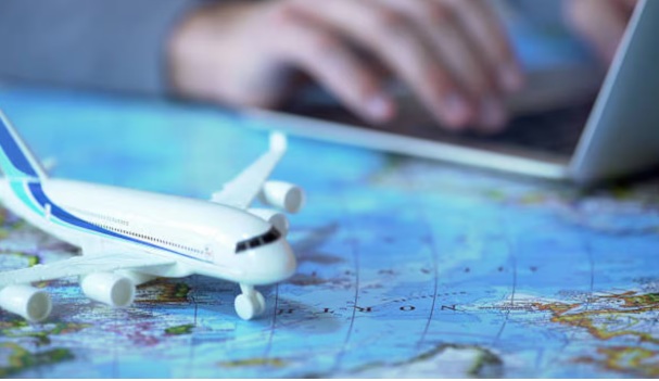 Jóvenes peruanos salen del país por inseguridad y falta de oportunidades    