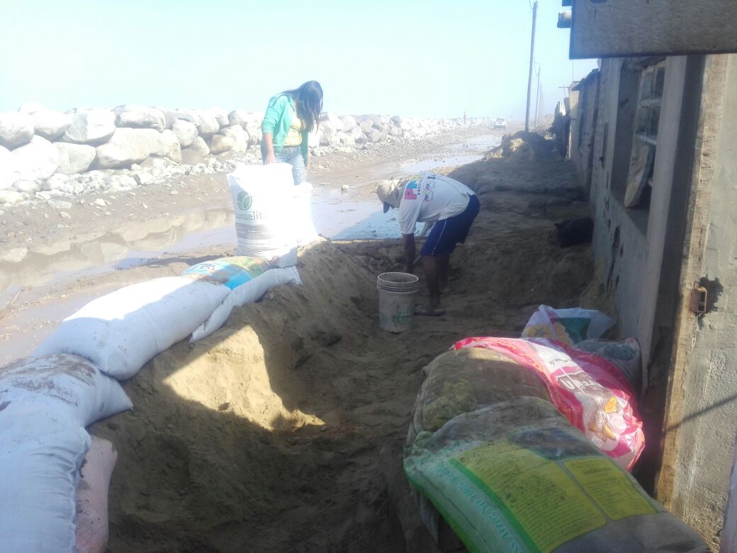 Víctor Larco: Oleajes anómalos causan temor en bonarenses