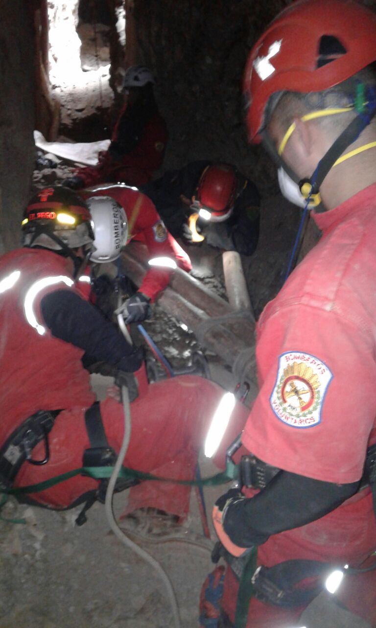 Hallan minero muerto dentro de socavón en El Porvenir