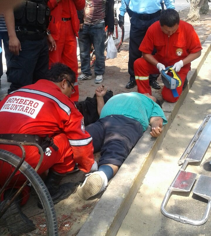 Trujillo: Dos heridos en choque de bicicleta y moto 