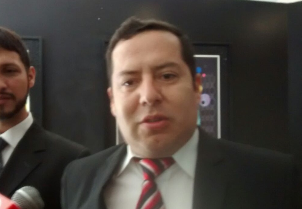 Trujillo: Recolectan firmas para no reelección de congresistas