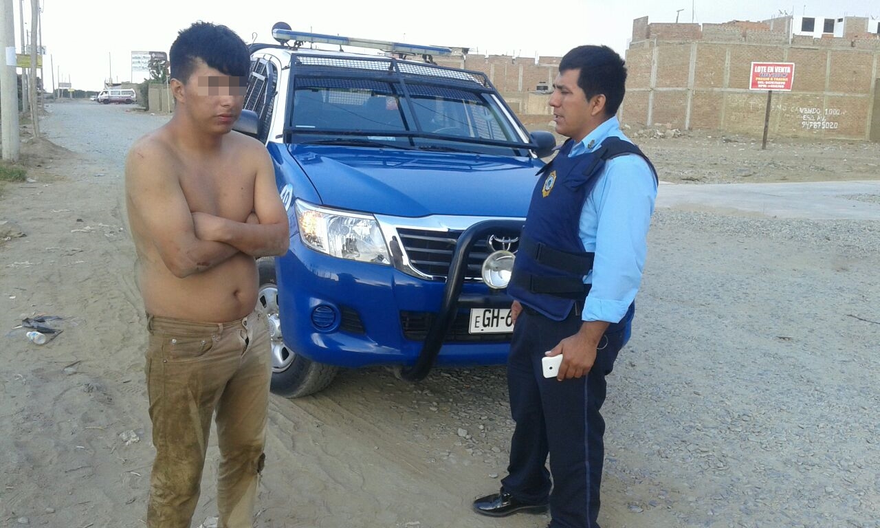 Trujillo: Delincuentes asaltan a joven en estado de ebriedad