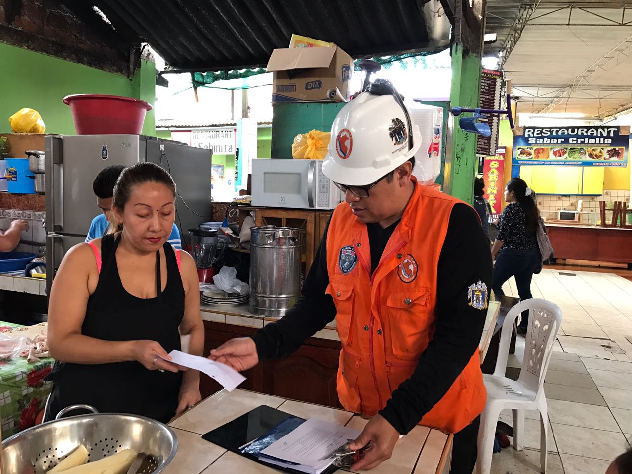 Comerciantes de ex mercado Mayorista tienen diez días para mejorar instalaciones 