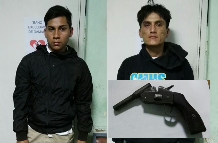 Caen dos raqueteros camino a Laredo