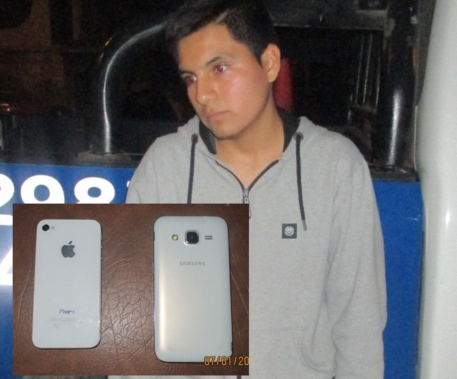 Cae sujeto con celulares robados en urb. Santo Dominguito