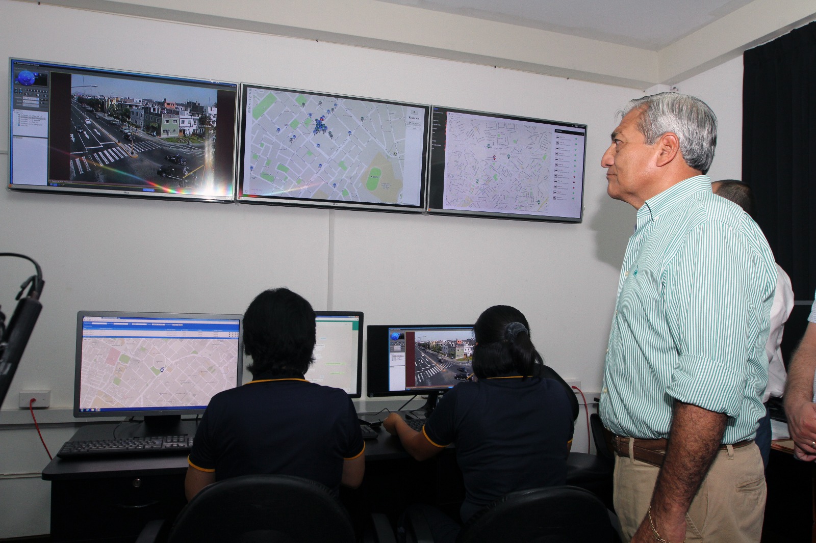 Alcalde Elidio Espinoza otra vez promete 150 cámaras de videovigilancia