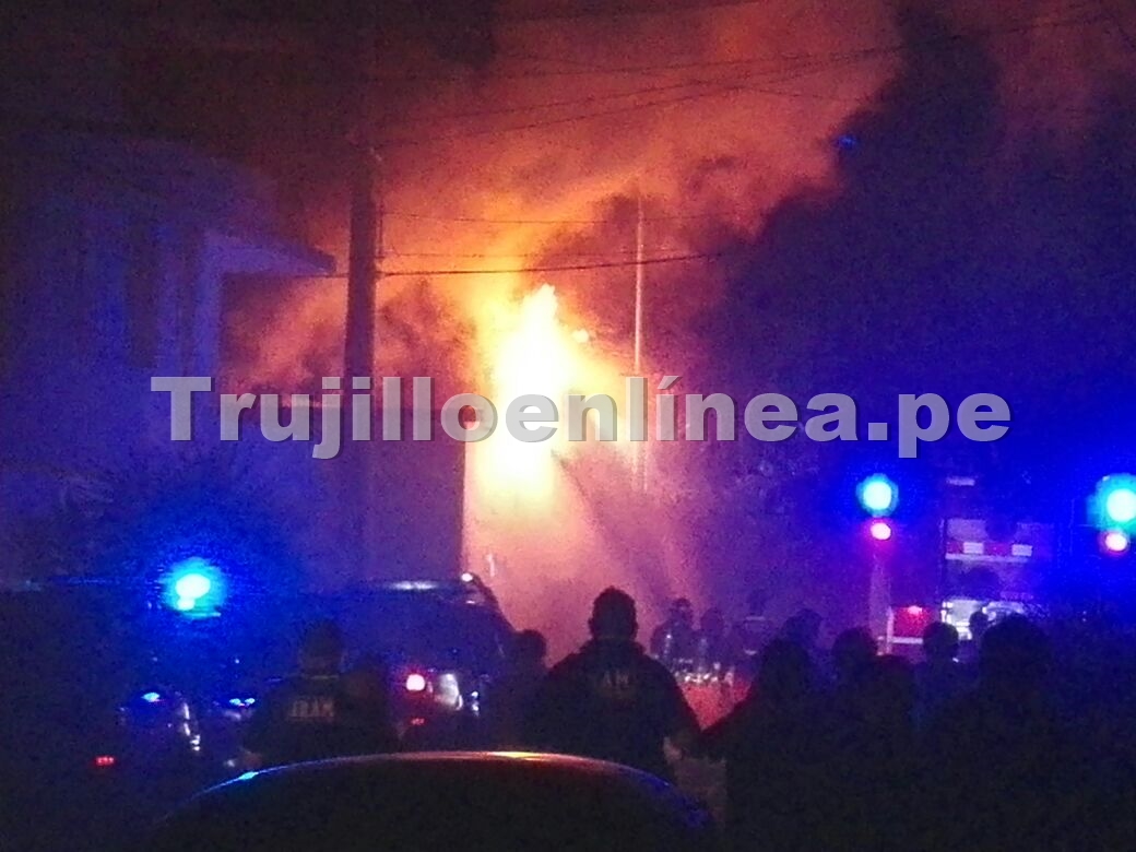 Incendio en subestación de Hidrandina deja sin luz a urb. La Noria 