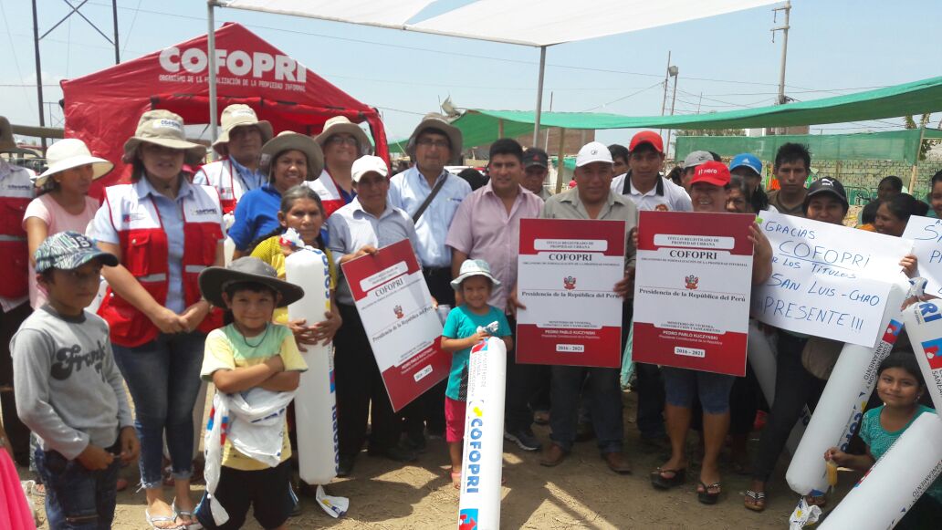 Entregan más de mil títulos de propiedad en La Libertad