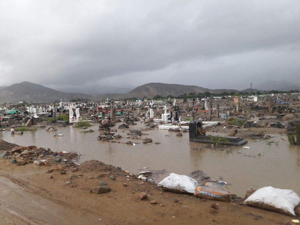 Declaran alerta roja en Laredo por activación de quebrada San Idelfonso