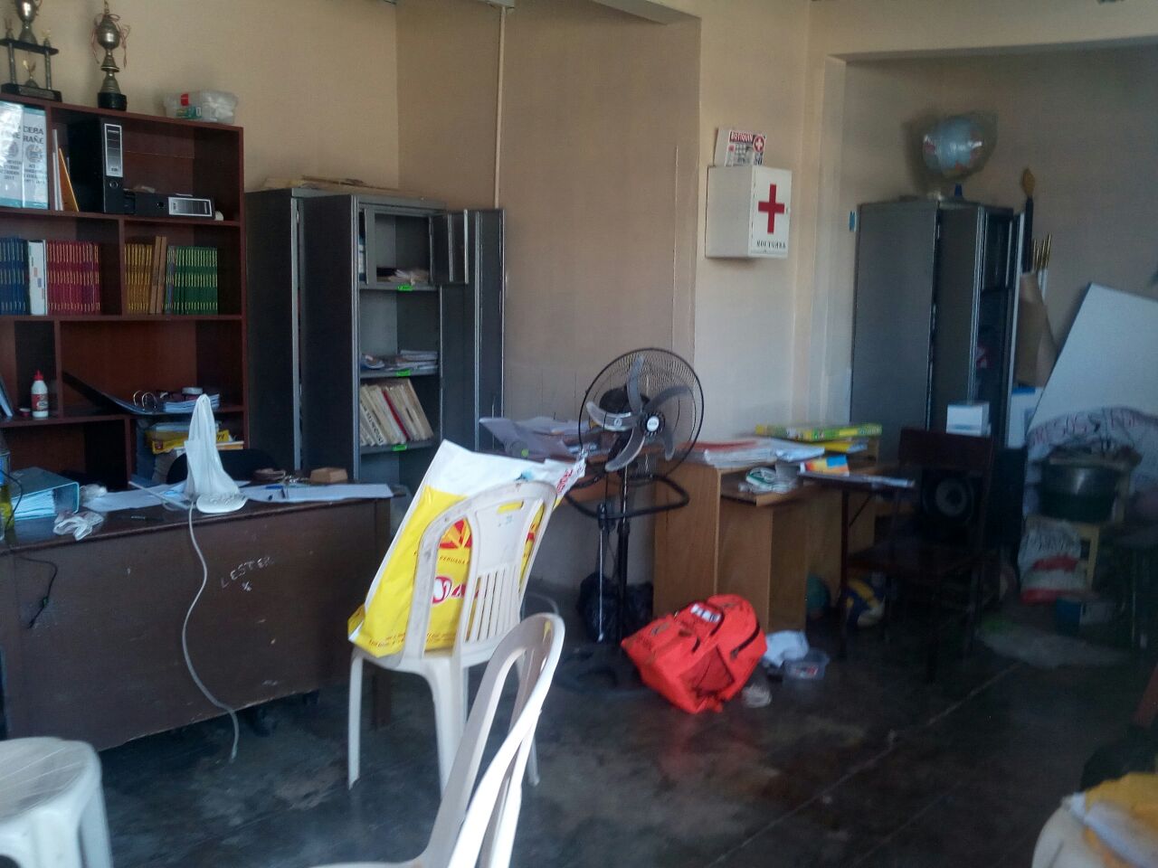 Moche: delincuentes robaron equipos y alimentos de colegio “Rañe”