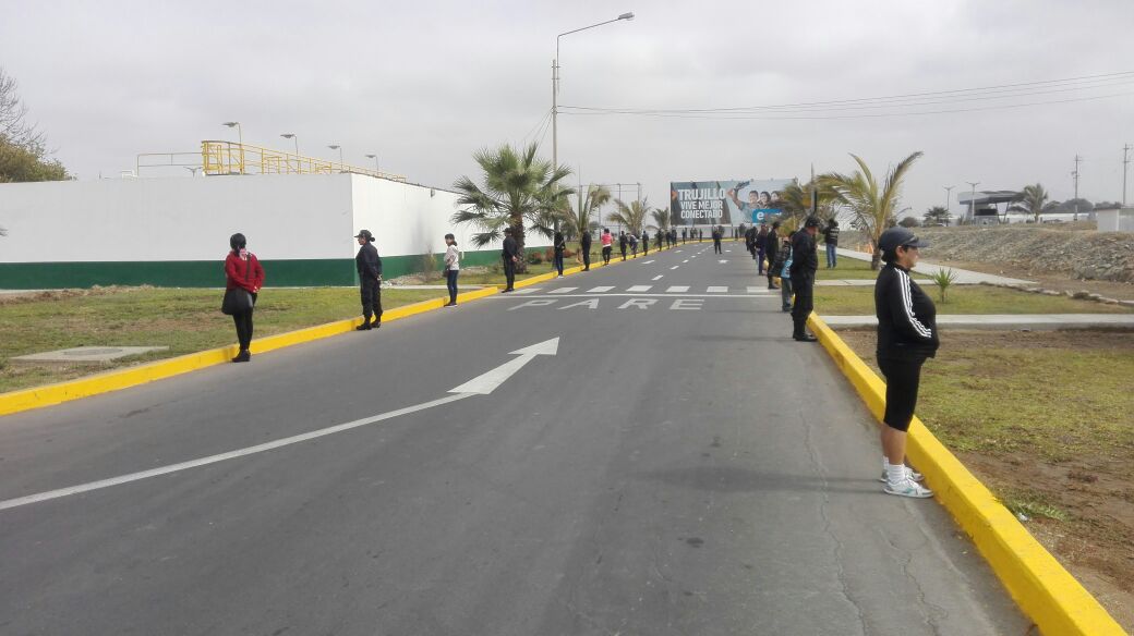 Realizan simulacro de seguridad por la llegada del papa a Trujillo 