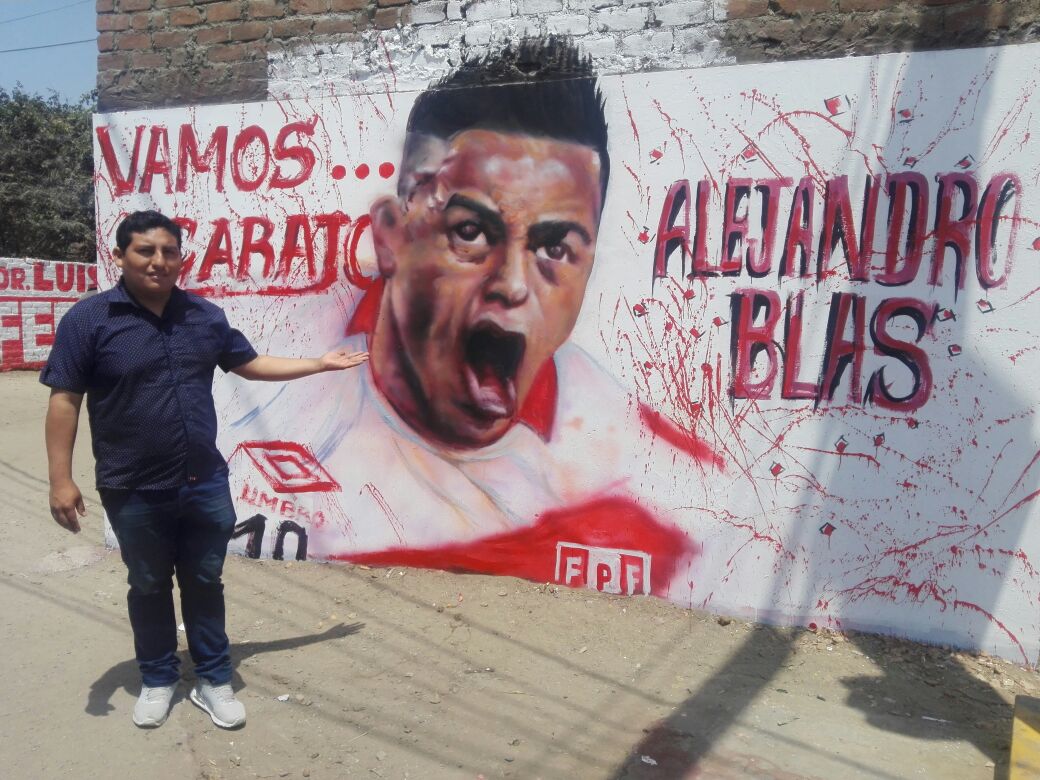 Artista mochero dedica mural a la selección por clasificarnos a Rusia 2018