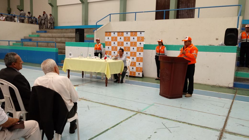 Elidio Espinoza anuncia llegada de nuevo director de la Autoridad para la Reconstrucción