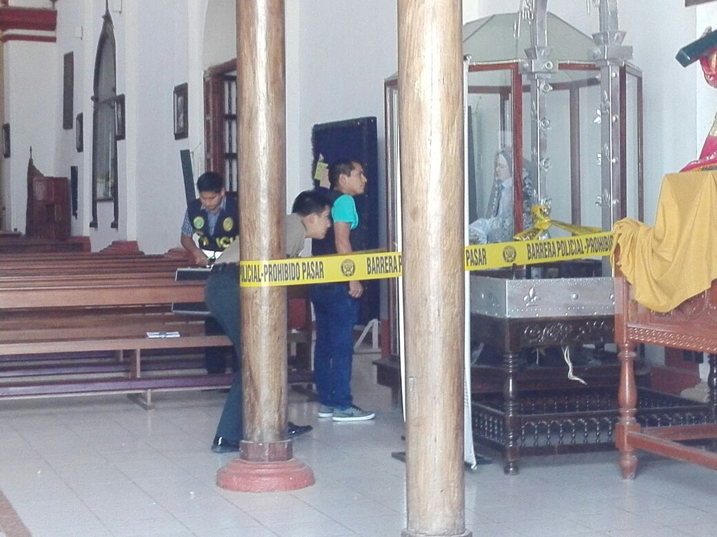 Equipo especial de la policía busca a ladrones que robaron iglesia de Huanchaco