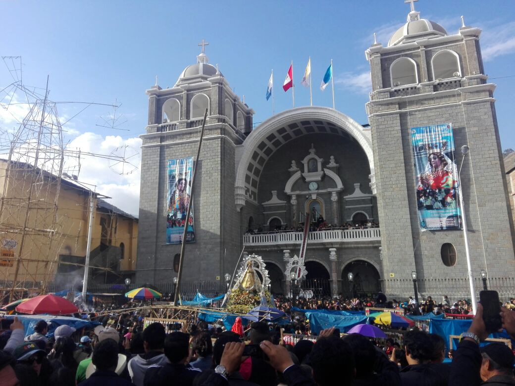Otuzco: piden a Virgen de la Puerta solucionar crisis política del país 
