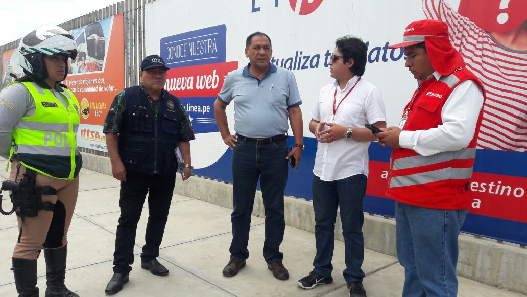 Congresista Luis Yika minimiza protestas por indulto a Fujimori 