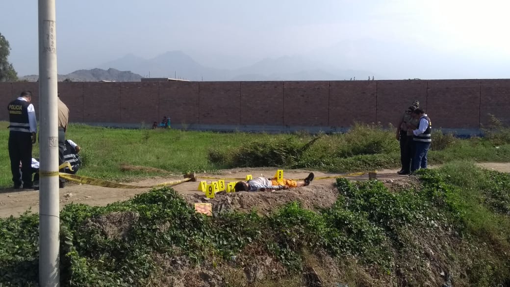 Matan a miembro de organización criminal cuando salía de fiesta de carnavales en Moche 