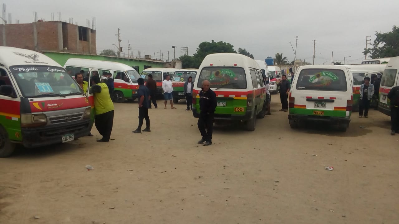 Trujillo: transportistas de combis Nuevos Girasoles reclaman por pago de GPS