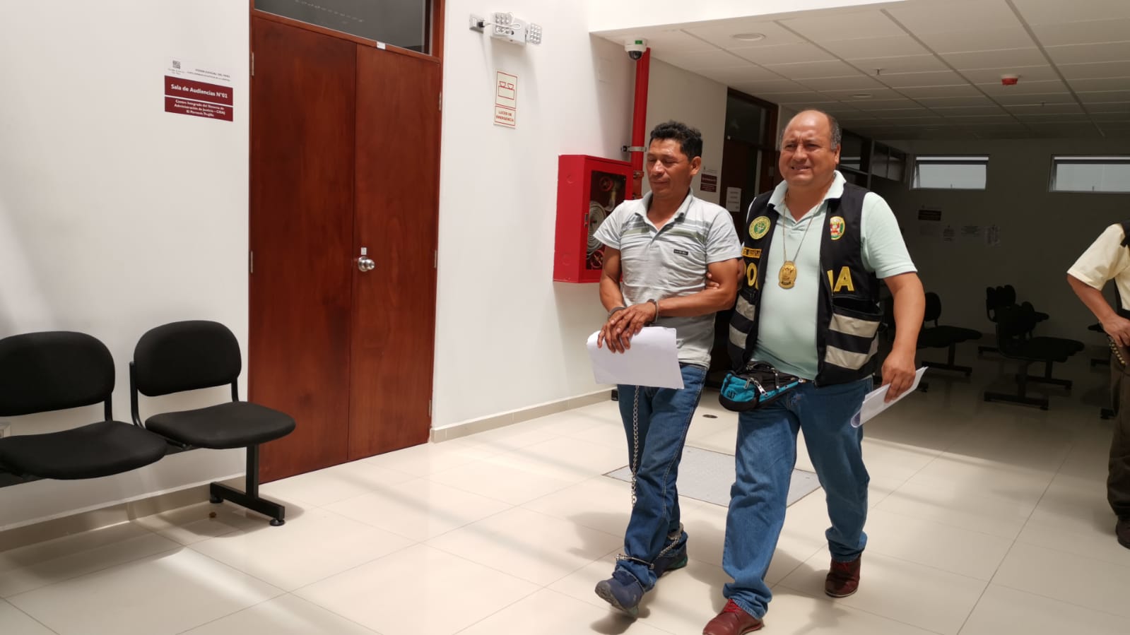 Dictan prisión preventiva contra sujeto que acuchilló a expareja en Alto Trujillo