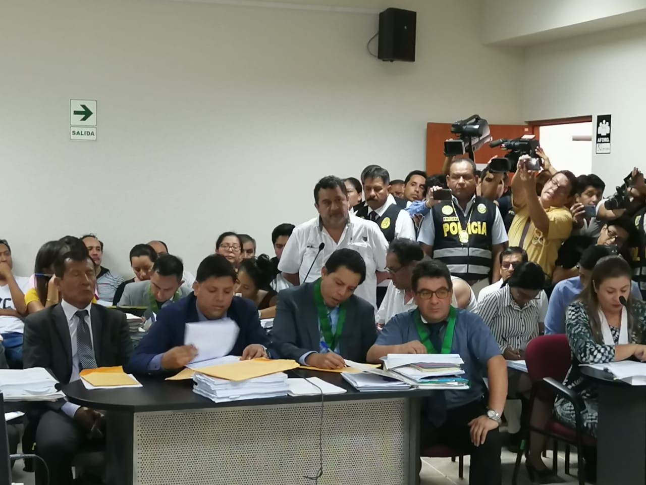 Trujillo: dictan 36 meses de prisión preventiva contra 14 de 17 integrantes de la Mafia del Título