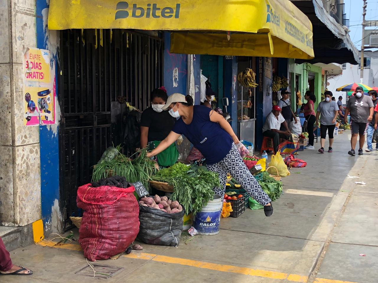 Anuncian entrega de canastas para ambulantes que trabajan durante cuarentena en Trujillo
