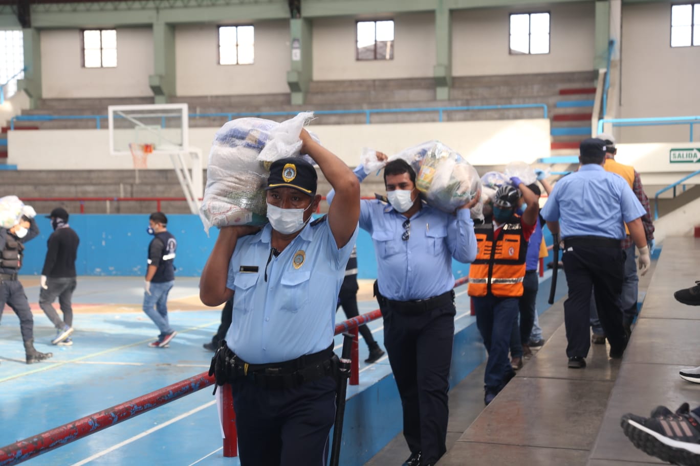 Comenzó reparto de 2000 canastas en distrito de Trujillo
