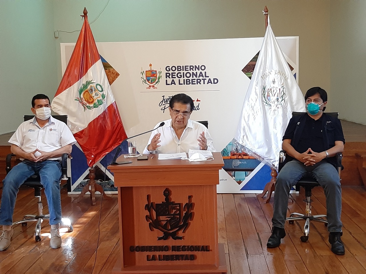 Gobernador de La Libertad: "Llegaron más de 8000 pruebas rápidas para usarlas la otra semana"