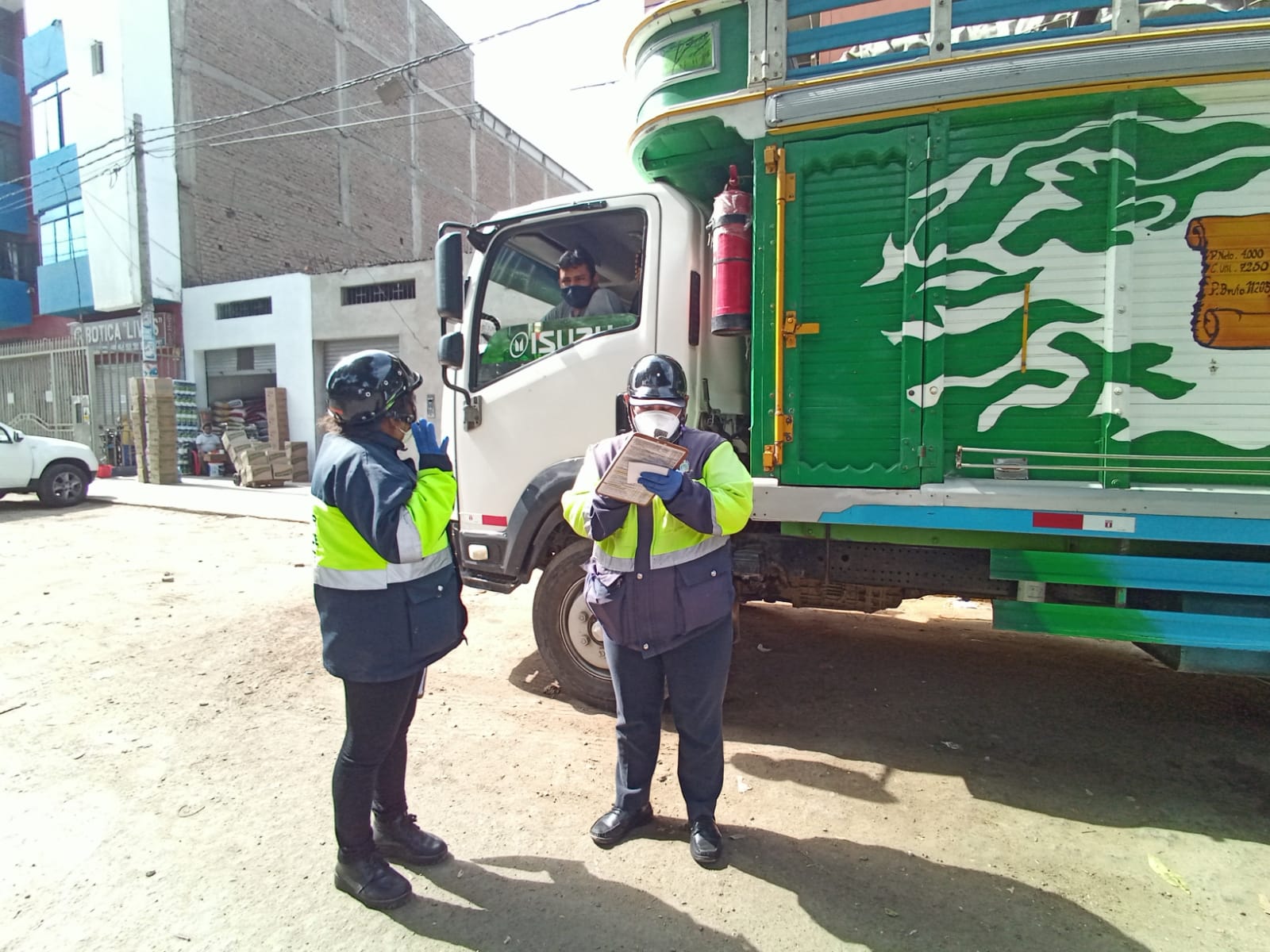 Trujillo: imponen papeletas a conductores de carga pesada por circular fuera de horario permitido