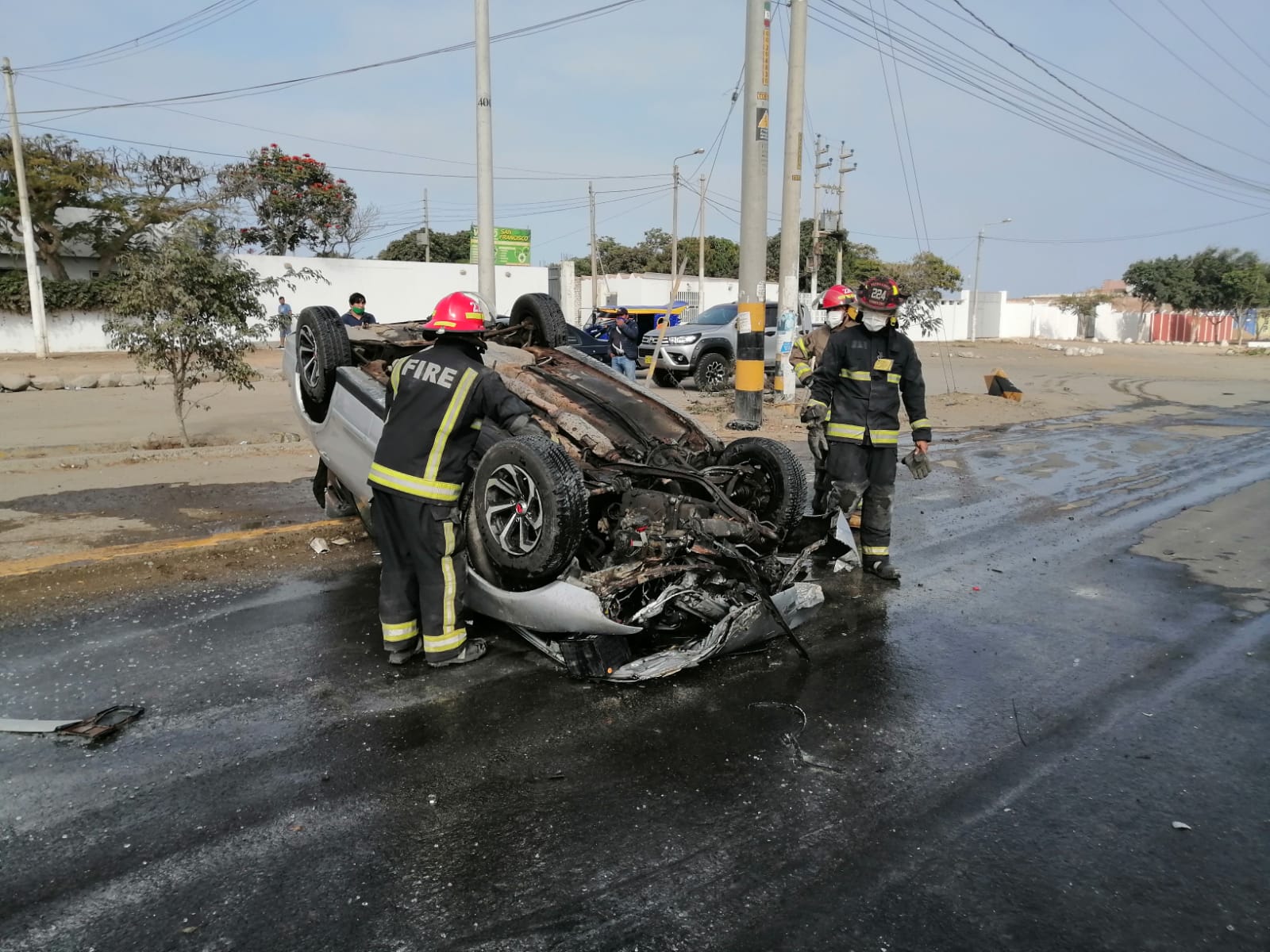 Huanchaco: conductor se salvó de morir en accidente de tránsito