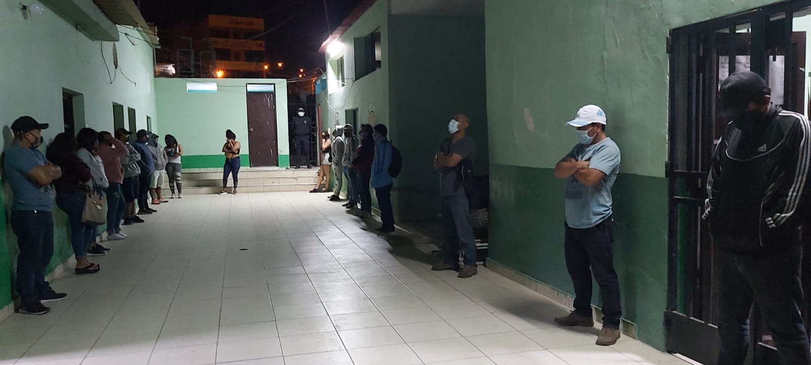 Chepén: intervienen a 18 personas dentro de bar que funcionaba de forma clandestina 