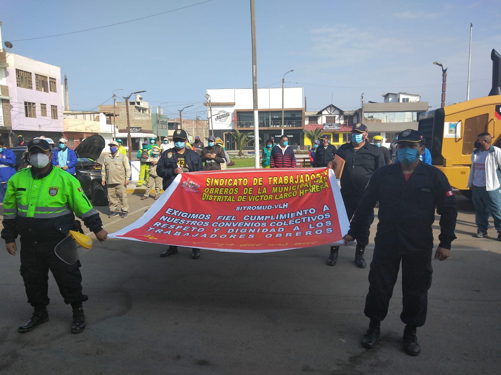Trabajadores de Municipalidad de Víctor Larco van a huelga indefinida