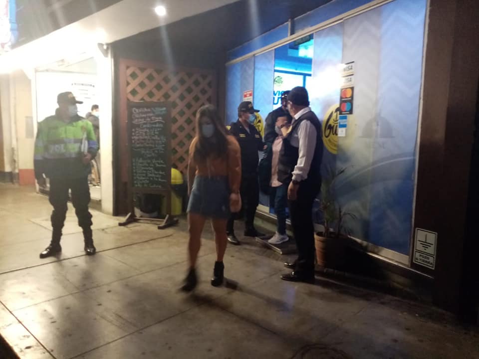 Trujillo: detienen a 42 personas cuando libaban en local nocturno