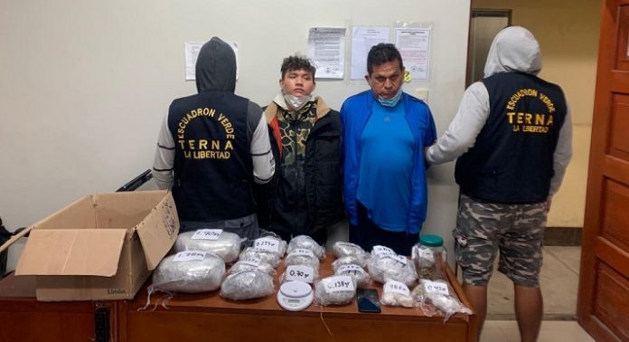 Trujillo: dos microcomercializadores caen con marihuana dentro de hotel 