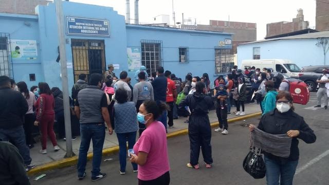 Trujillo: reportan inmensas colas durante campaña de vacunación