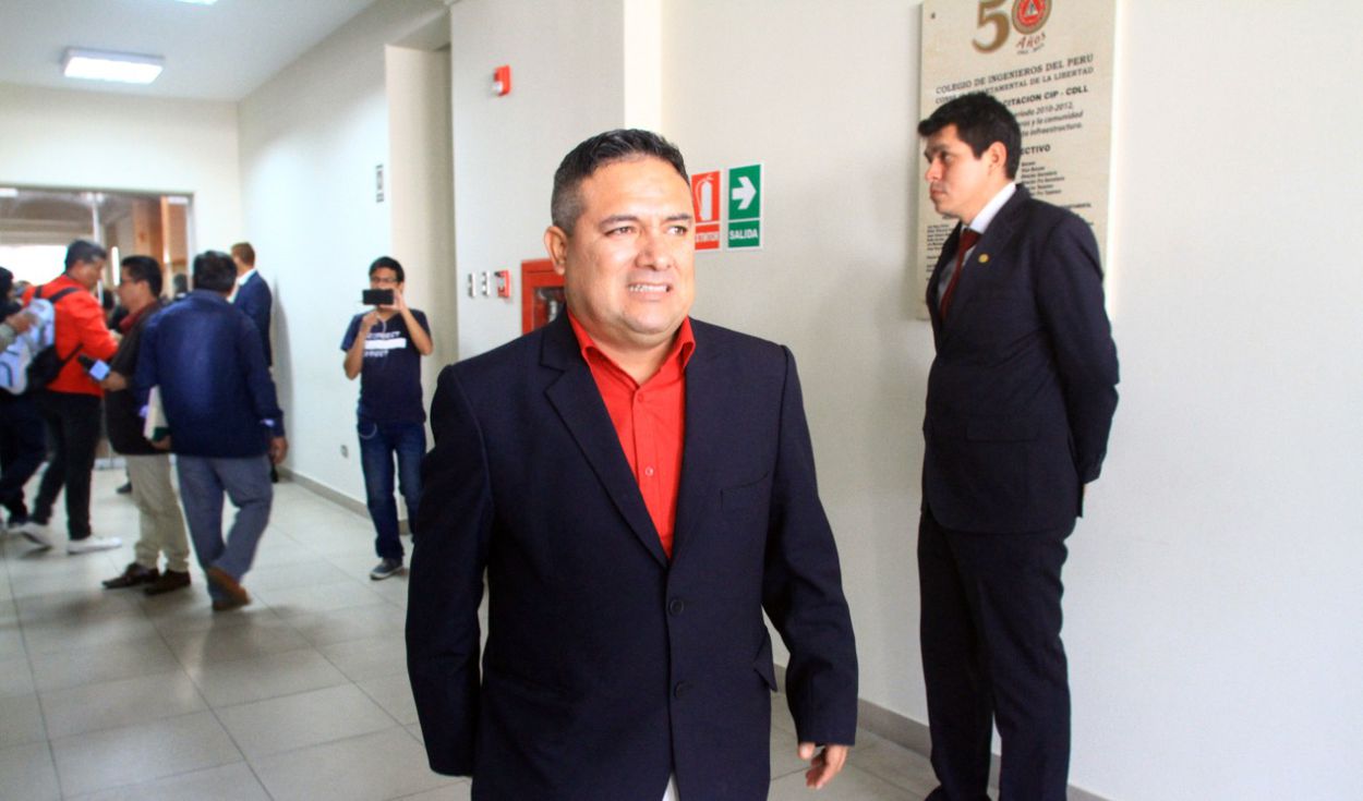Moche: alcalde Arturo Fernández cuestiona decisión de regidores de suspenderlo 