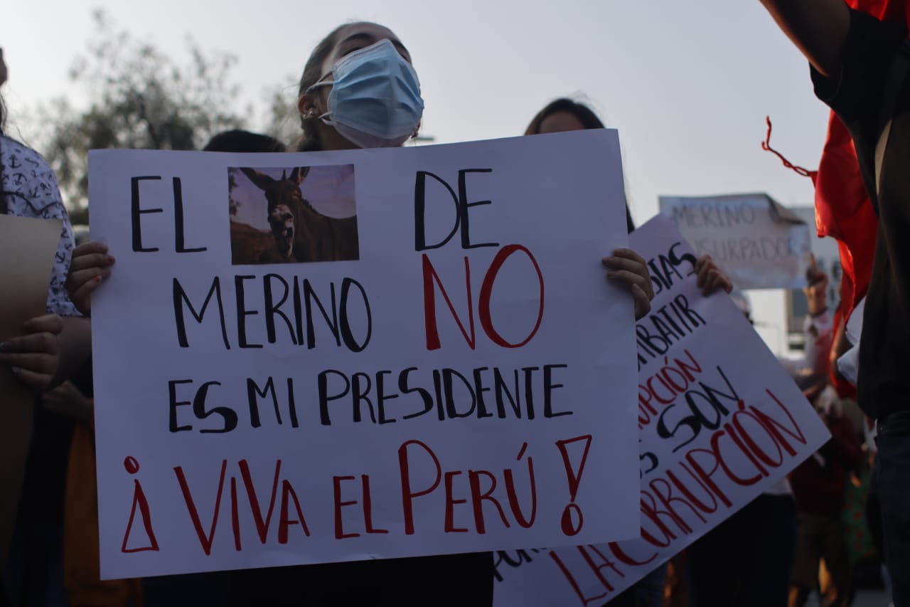Trujillanos salen a marchar por las calles en contra de la vacancia presidencial