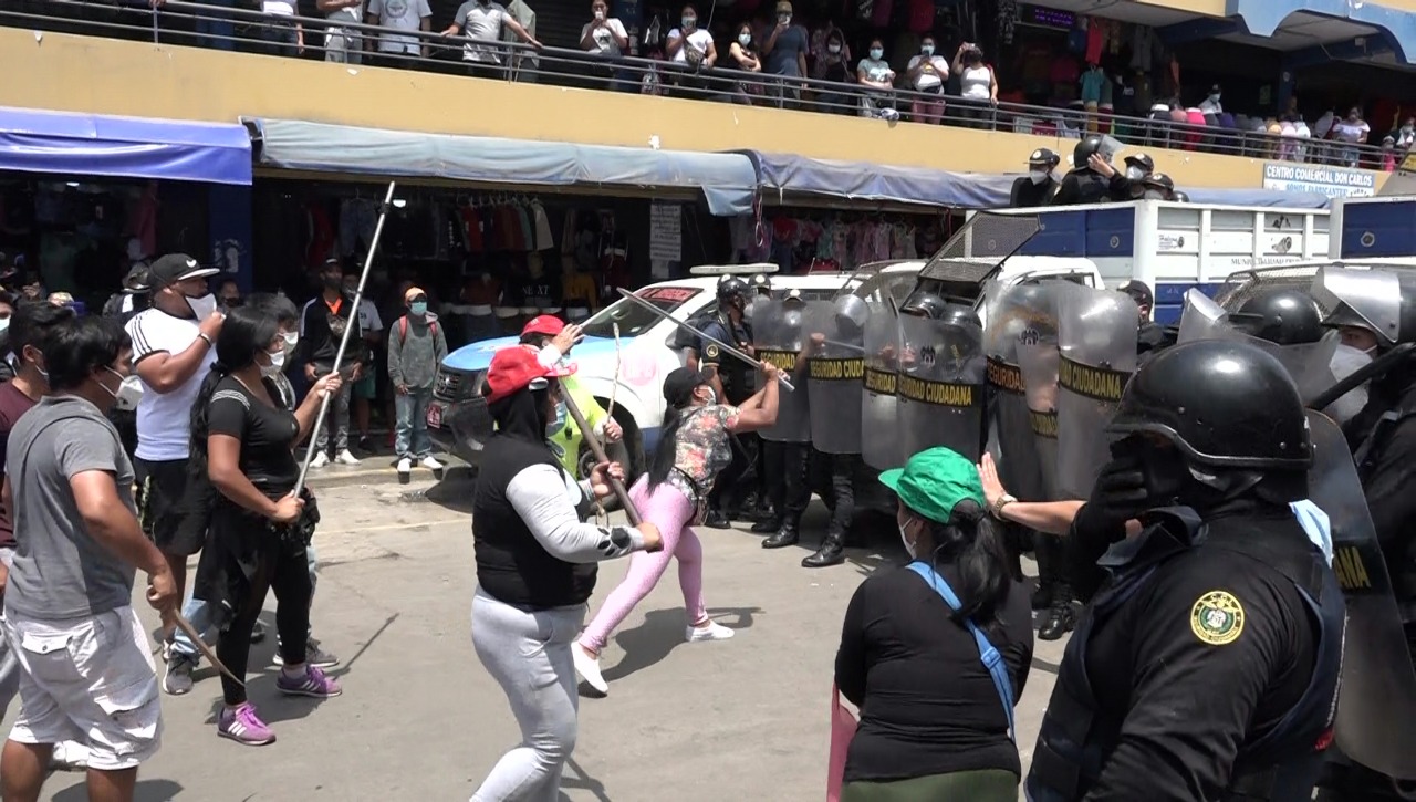 Gobernador Manuel Llempén confirmó que no cederá ex Estación del Ferrocarril a ambulantes