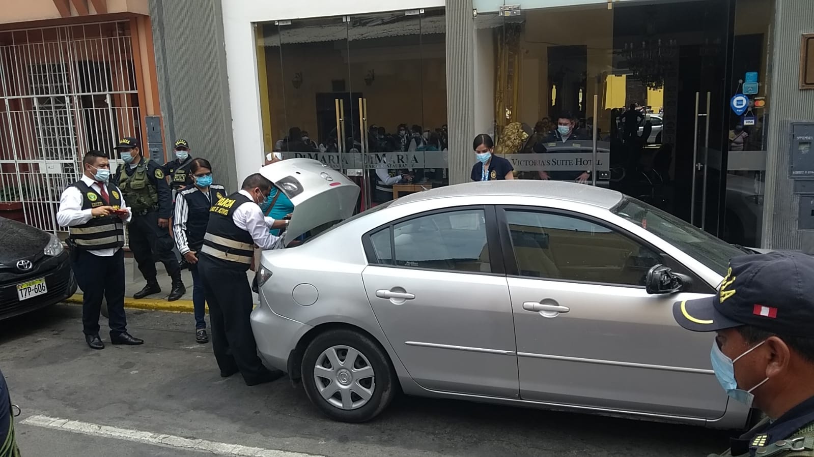 Fiscalía y Policía Nacional incautan 17 inmuebles y 19 autos en Trujillo y Lima